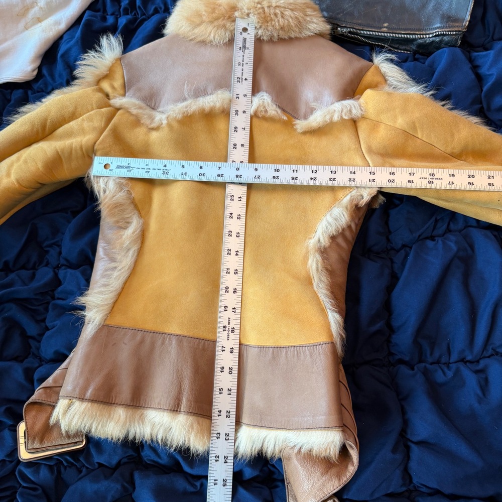 Voyage Invest in the Original Fox Fur Sheepskin Jacket Womens Medium Custom Rare - Picture 10 of 11